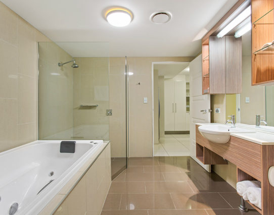 Bathroom Apartment Rockhampton - CBD Luxury Accommodation